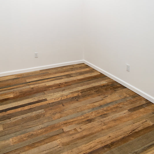 Reclaimed European Barn Oak Wood (WOOD-USVB)