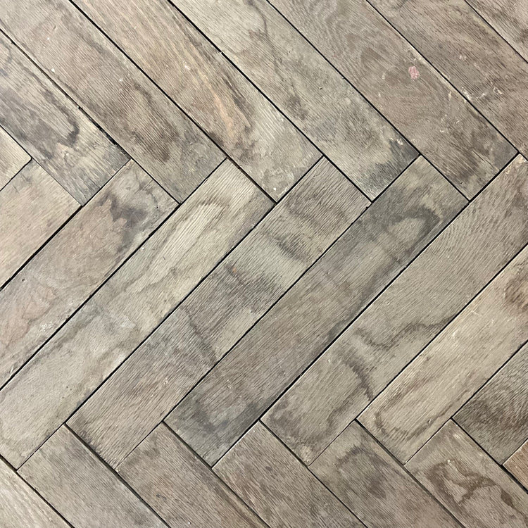 Reclaimed French Chevron Oak Wood (WOOD-KNJW)
