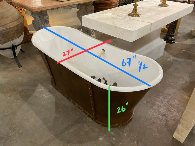 Italian Porcelain and Iron Bathtub