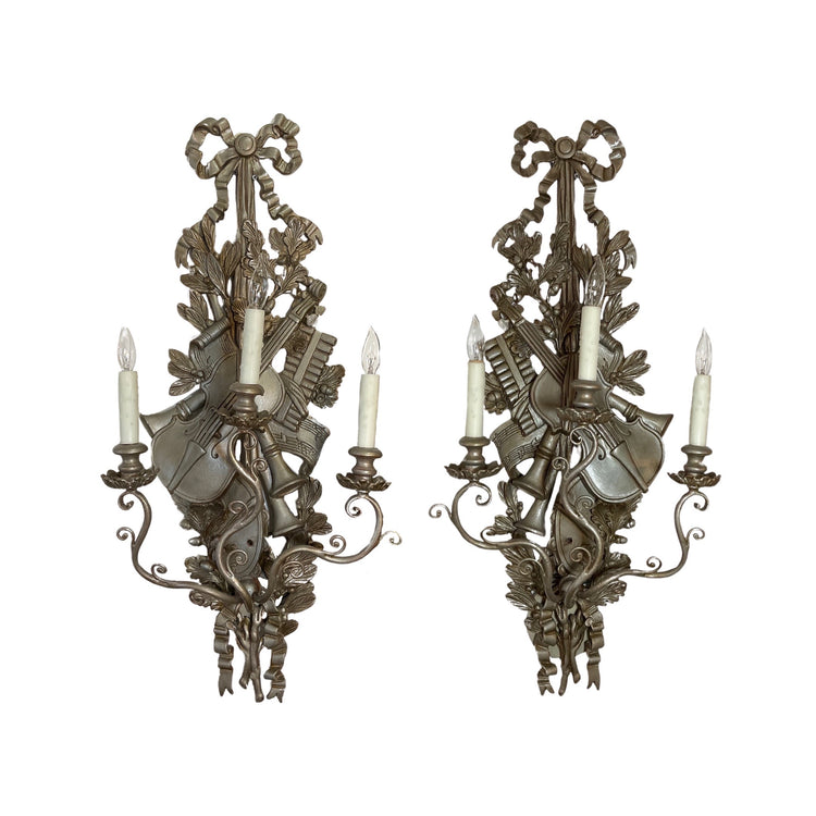 Pair of Antique French Wooden Carved Silver Leaf Wall Sconces (L-FJDT)