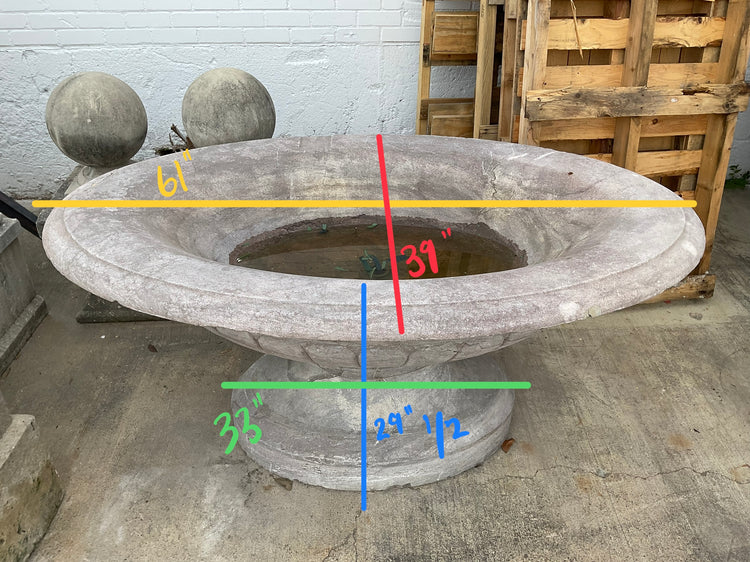 Antique Swiss Marble Central Fountain (FO926)