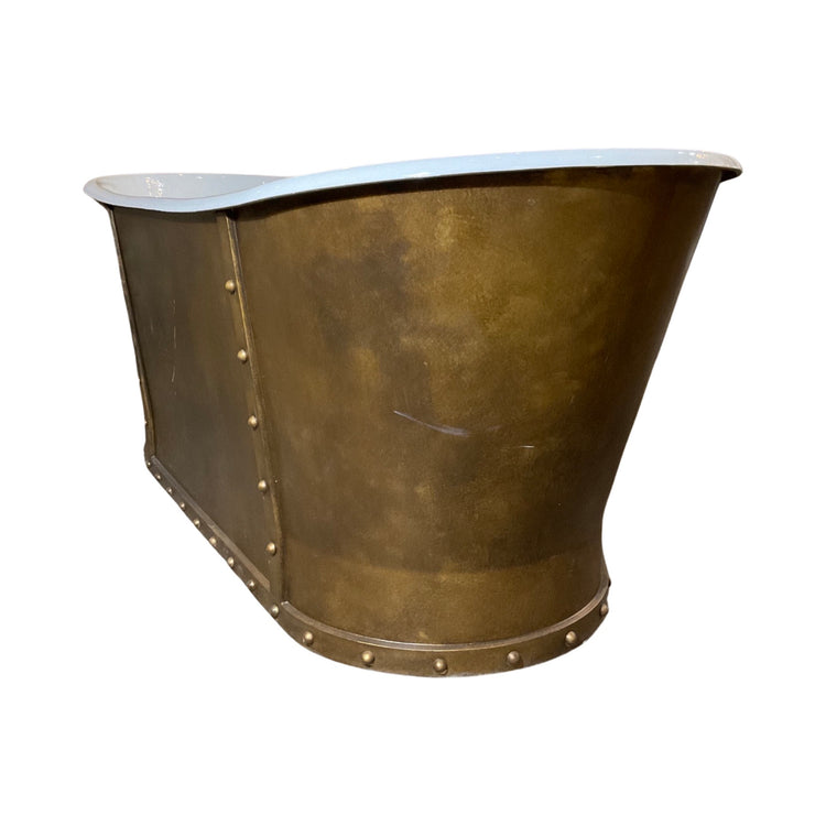 Italian Porcelain and Iron Bathtub