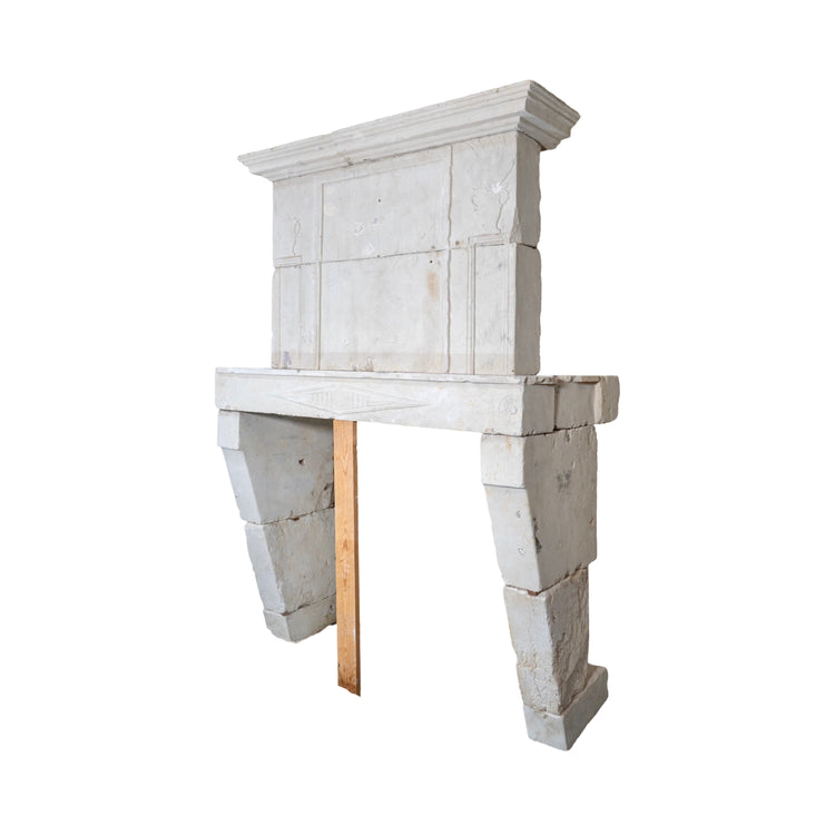 Antique French Limestone Fireplace (M-RIUG)