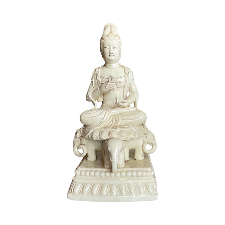 Chinese Guanyin Porcelain Sculpture (HD-HCYE)