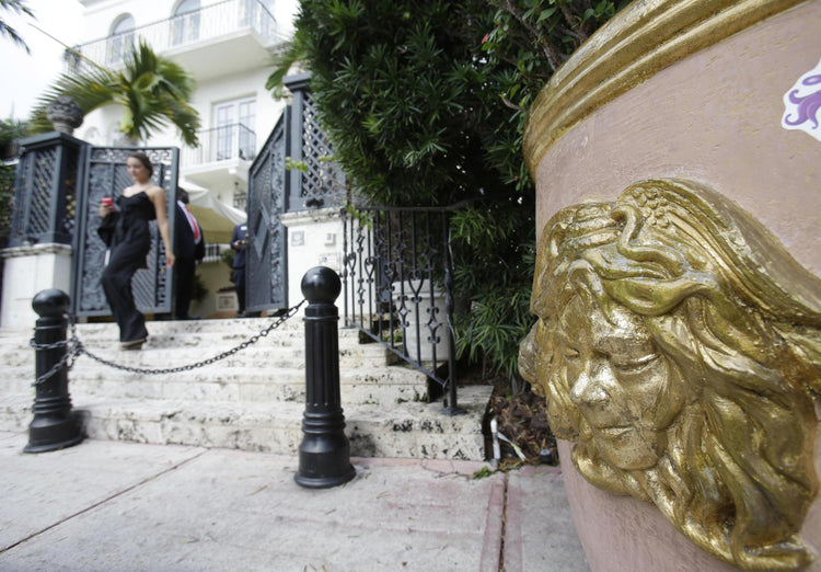 Pair of French Composite Made Medusa Head Planters (V-KVBQ9)