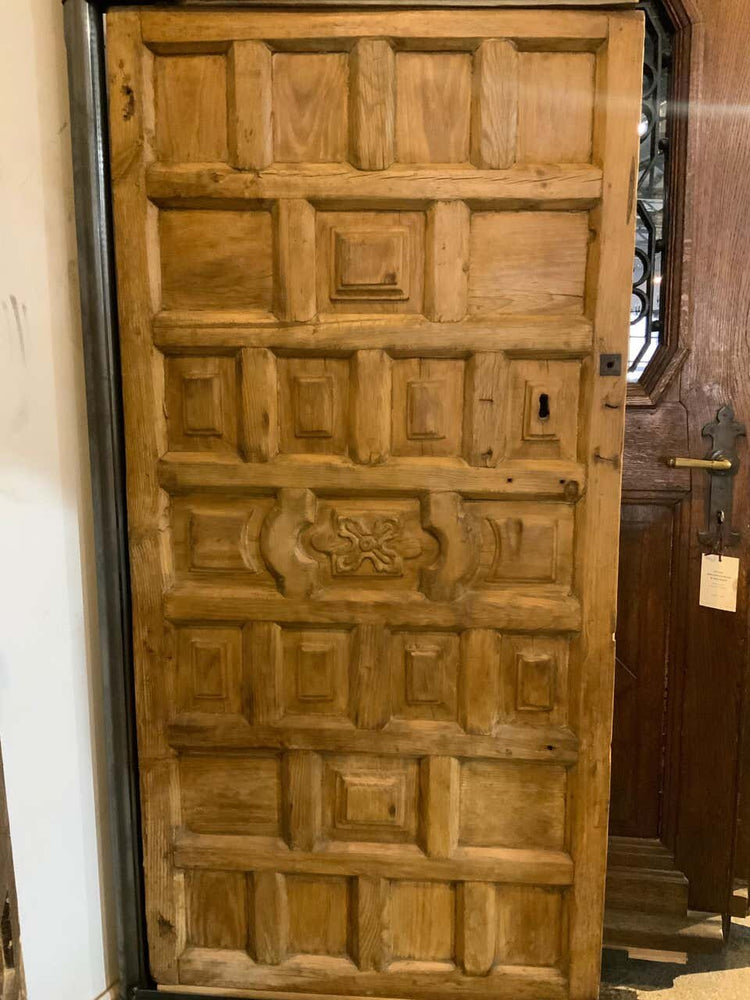 Spain Maple Door (D829)