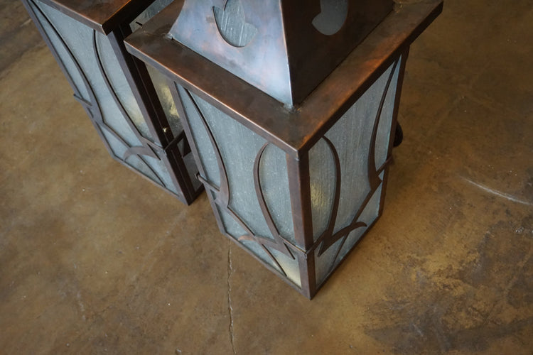 Singe Copper Wall Lantern (L86)