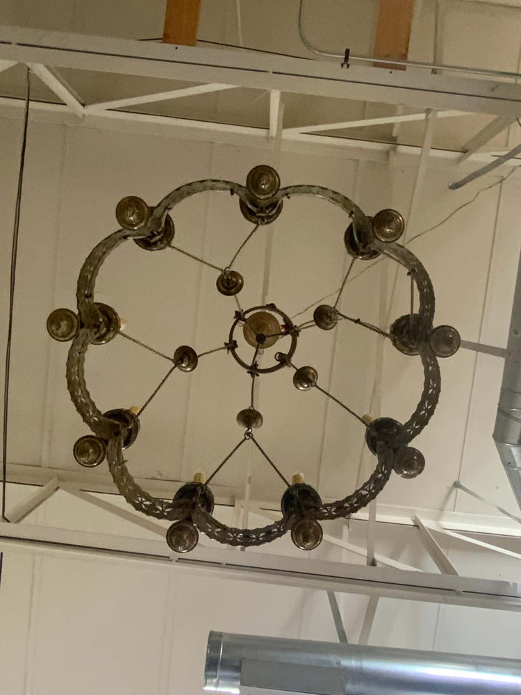 Gothic Chandelier (L148)