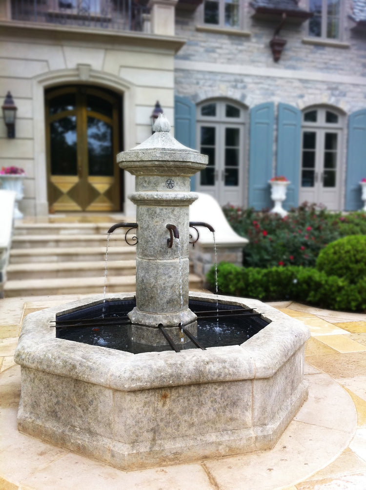 Contemporary French Limestone Central Fountain (FO143)
