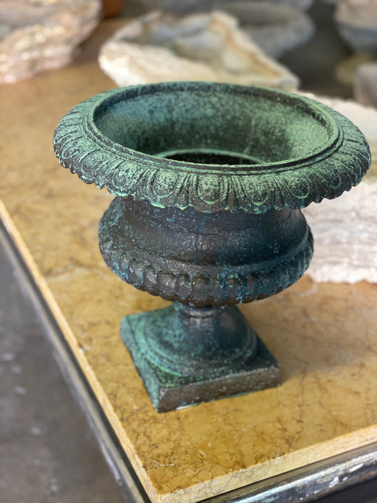 Iron Rustic Planter (V1068)