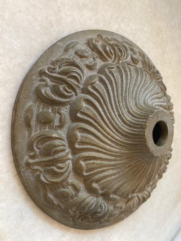 Carved Brass Escutcheon (HW022)