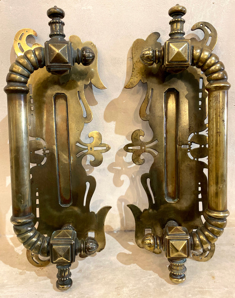Pair of Bronze Door Handles (HW015)
