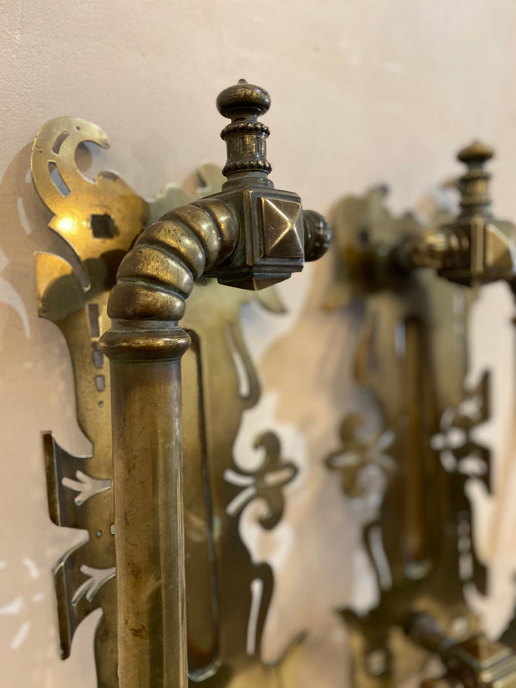 Pair of Bronze Door Handles (HW015)