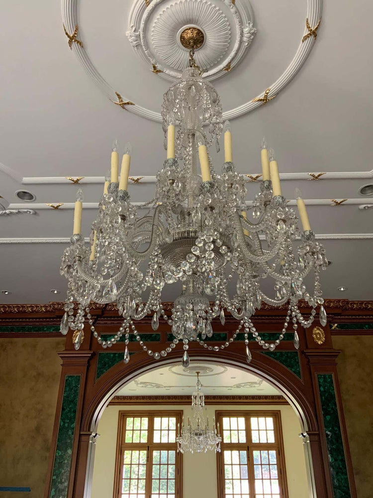 French Baccarat Crystal Chandelier (L106)