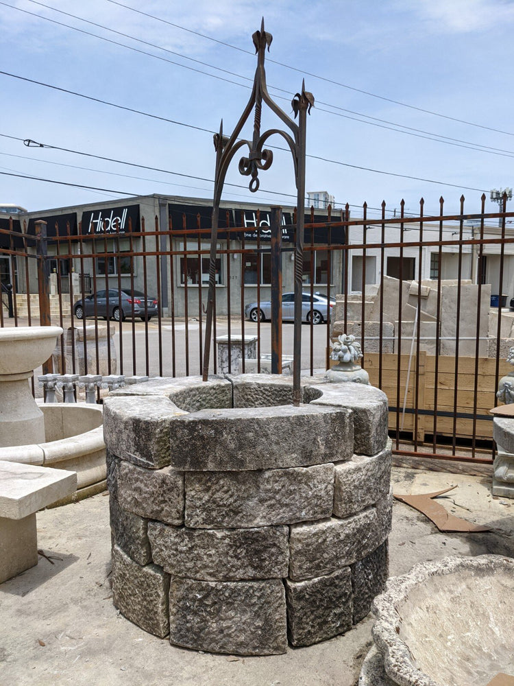 French Limestone Well (FO613)