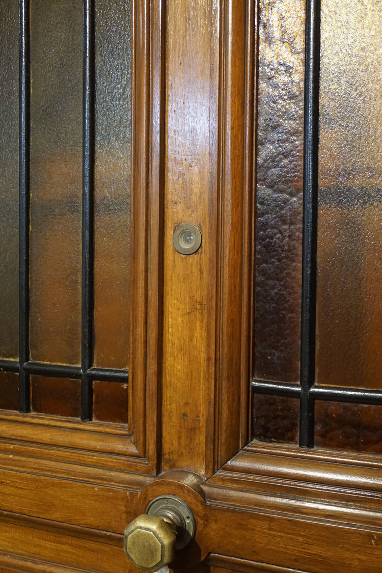 French Walnut Door (D2673)