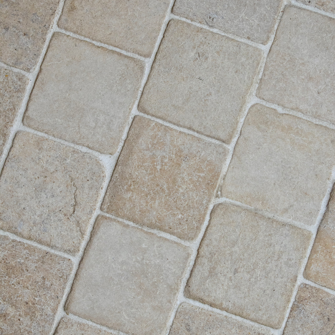 French Limestone Tumbled Tile Pavers (FL808)