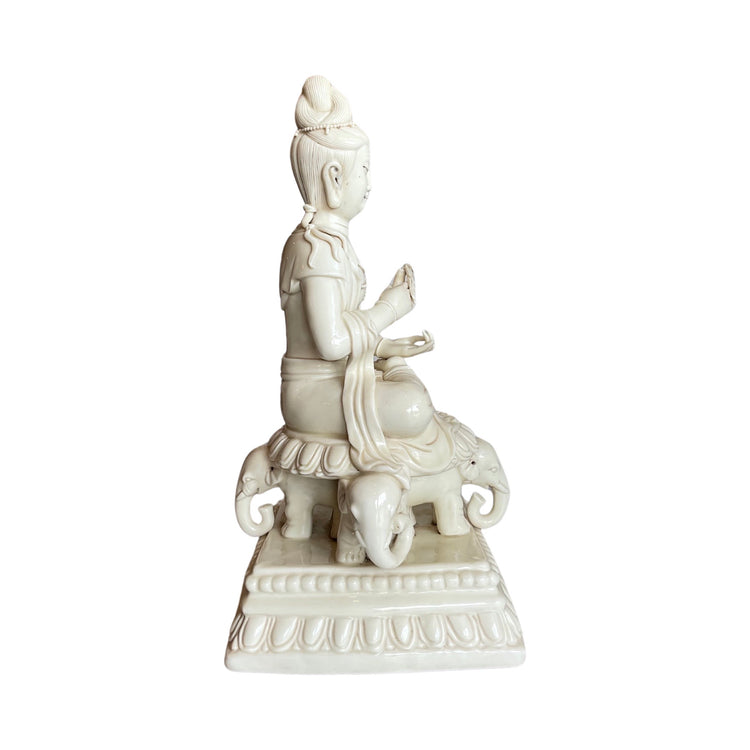 Chinese Guanyin Porcelain Sculpture