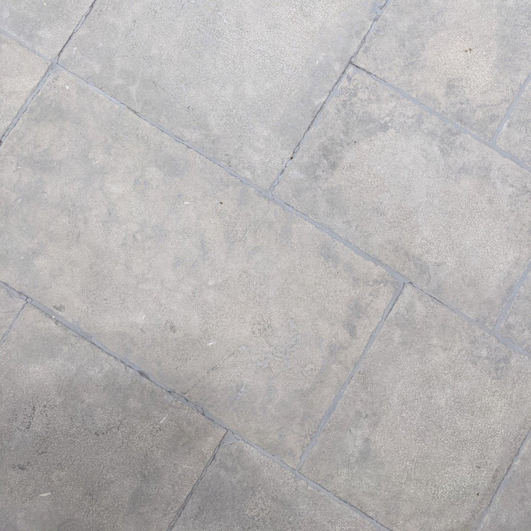 Montpellier Limestone Tile